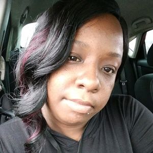 Meet your Posher, Janel